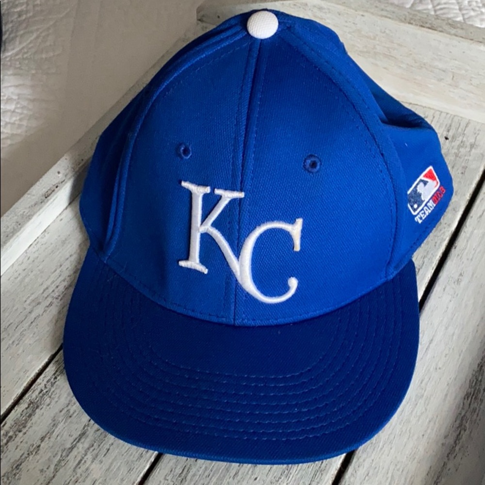 Kansas City Royals baseball fitted cap/hat